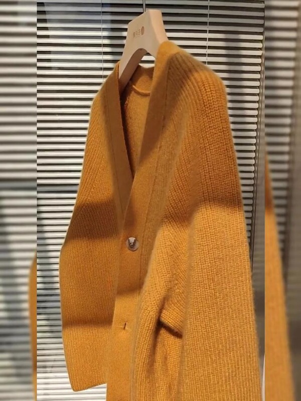 Caramel Color Puyuan Raccoon Cashmere Knitted Cardigan for Women 2023 Autumn and Winter Super Stylish Popular V-Neck Sweater Coat
