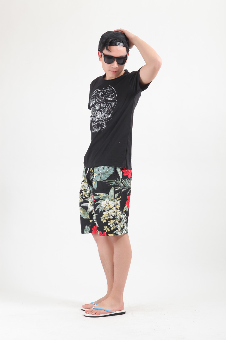Mới đôi quần đi biển đi biển quần short kỳ nghỉ lướt sóng nhanh khô năm quần nóng quần nam và nữ quần lớn thủy triều quần đi biển nam big size	