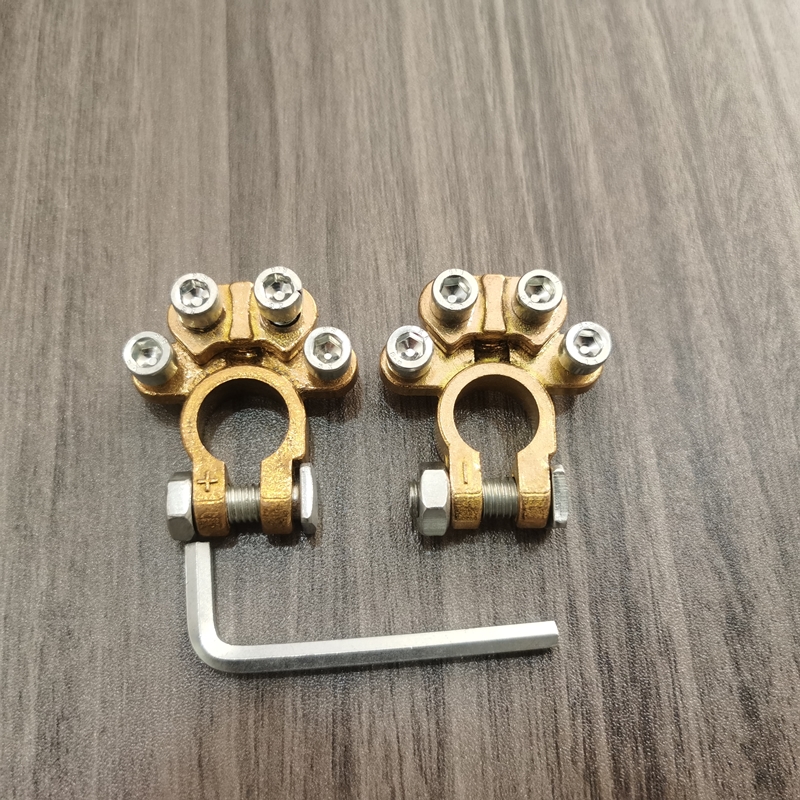Truck pure copper battery clip agricultural vehicle battery pile head terminal thick battery column four-wire column clip
