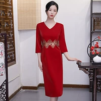 Бордовое платье