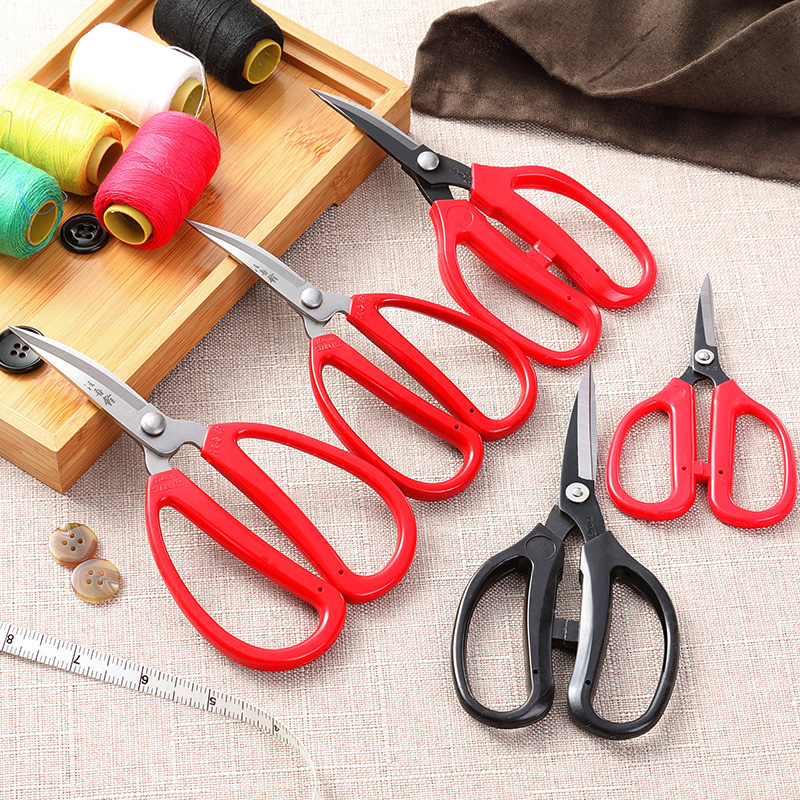 Wang Wuquan scissor cut cord head large number handmade elbow scissors arched embroidered scissors small teething scissors 2002-W