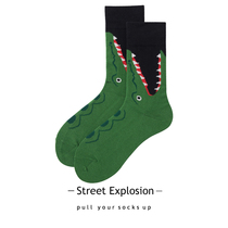 Green crocodile socks Mens and womens mid-tube socks personality Harajuku creative street trend socks Couple college sports cotton socks