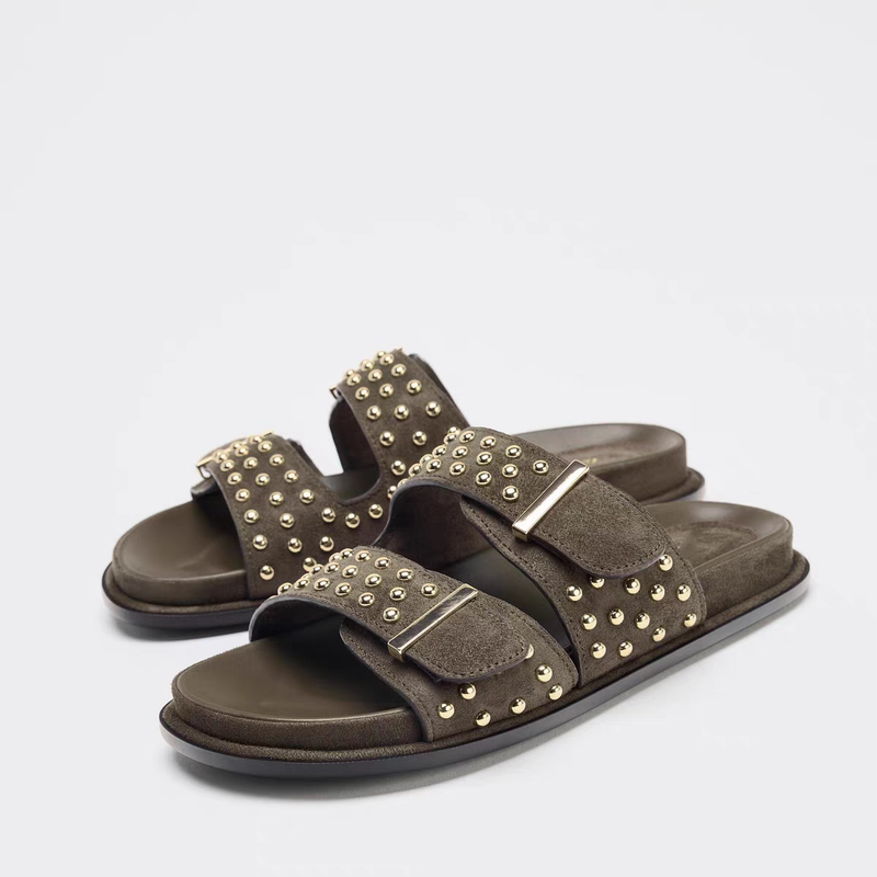 Spain 2025 Summer and Autumn New Flat Shoes with Studs, Fashionable Versatile Open-Toe Casual Outdoor Slippers and Sandals for Women Spain 2025 Summer and Autumn New Flat Shoes with Studs, Fashionable Versatile Open-Toe Casual Outdoor Slippers and Sandals for Women