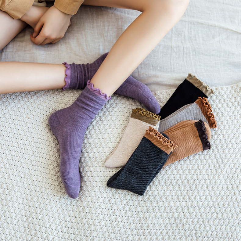 Pregnant women loose socks spring summer autumn regular thick cotton color block wood ear no leg loose version of maternity confinement socks