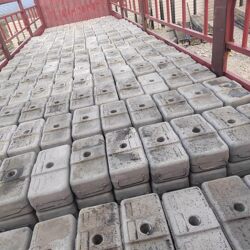 Taiyuan Cement Hanging Basket Concrete Plastic High-Standard Iron Shell Stage 25kg Truss Cement Block Elevator Finished Product National Standard