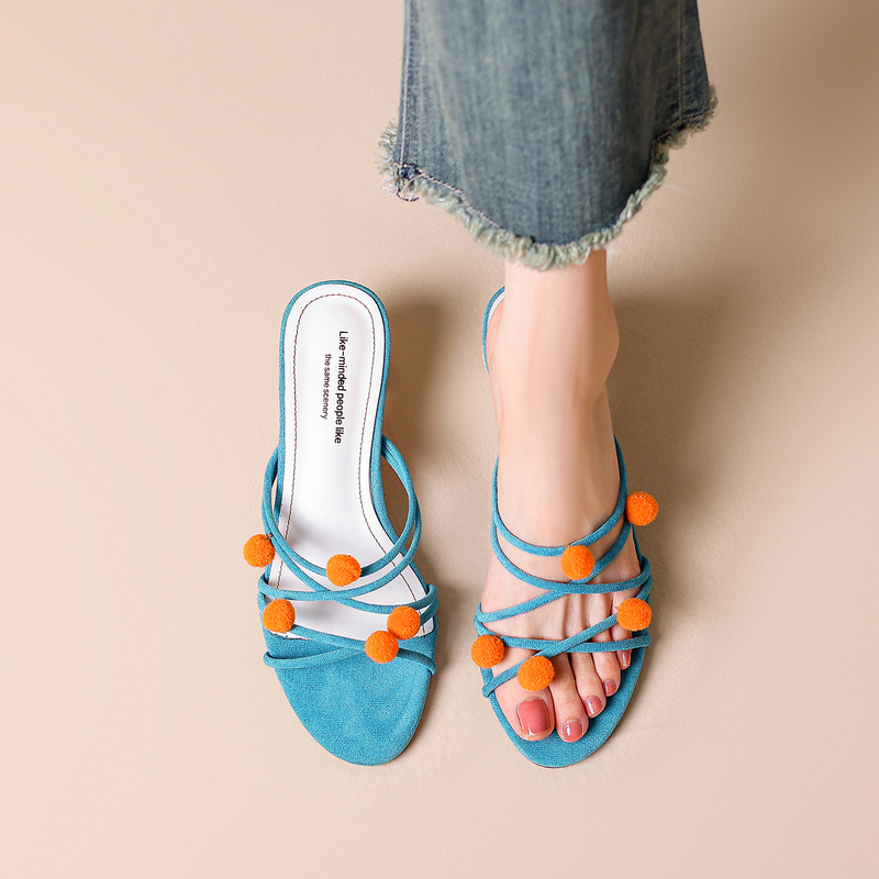 Diao'Er·Island Color Palette｜Fuzzy Ball Thin Strap Combination Lantern Heel Open-Toe Sandals for Women Summer