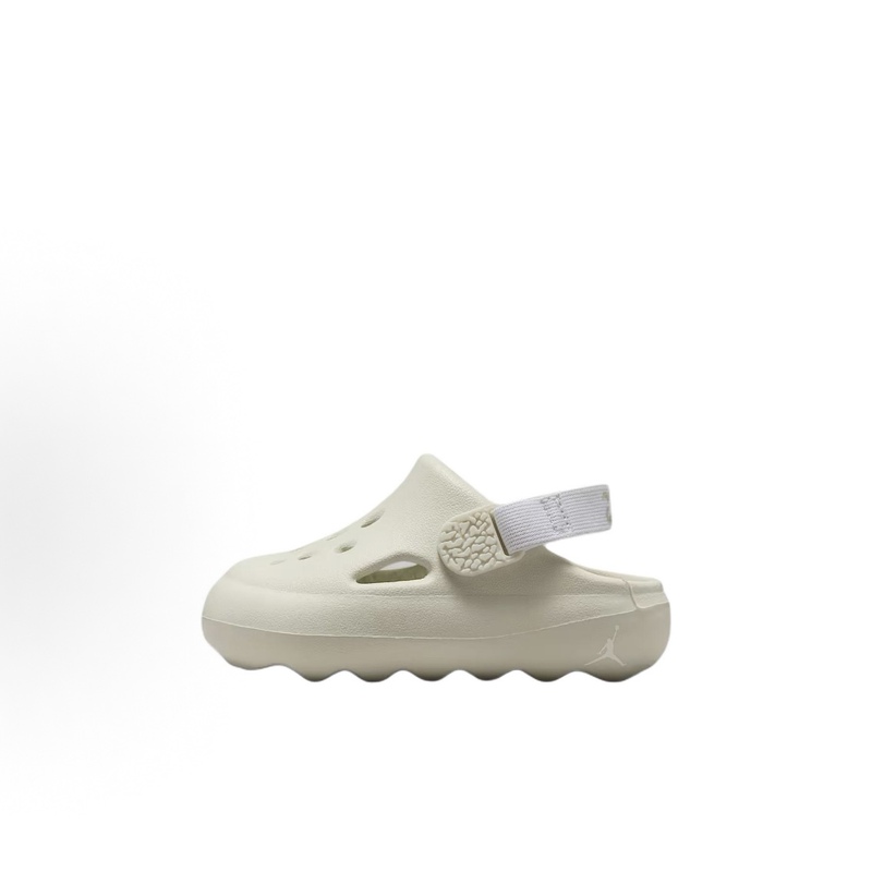 Nike/Nike Sunray Children's Simple and Versatile Velcro Closed-Toe Sandals Airplane Sandals Collection Nike/Nike Sunray Children's Simple and Versatile Velcro Closed-Toe Sandals Airplane Sandals Collection