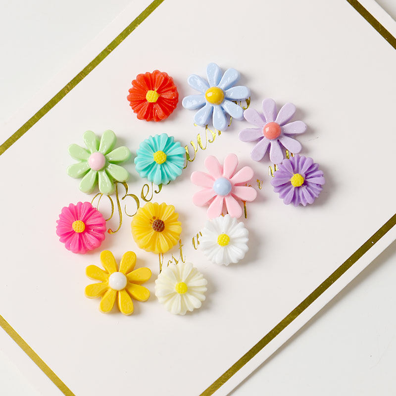 Cartoon flower button Anti-light dark button snap button Free staple button cardigan shirt collar button clothing decoration