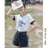 Летняя хлопковая короткая свежая футболка, коллекция 2023, облегающий крой