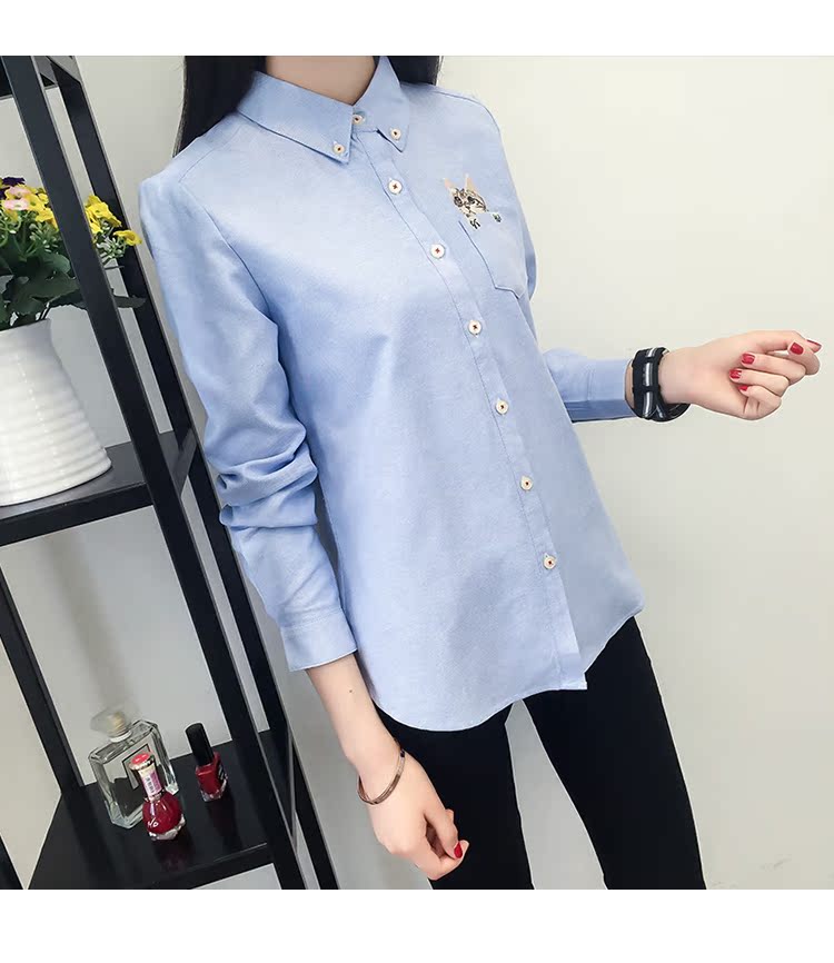 Xuân 2018 phiên bản Hàn Quốc mới của đại học túi gió thêu hoạt hình mèo dài tay áo sơ mi trắng nữ chạm đáy áo sơ mi form rộng nữ