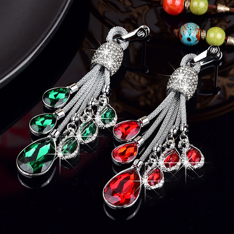 Car keychain pendant women's Mercedes Audi Land Rover Foss diamond crystal keychain creative keychain pendant