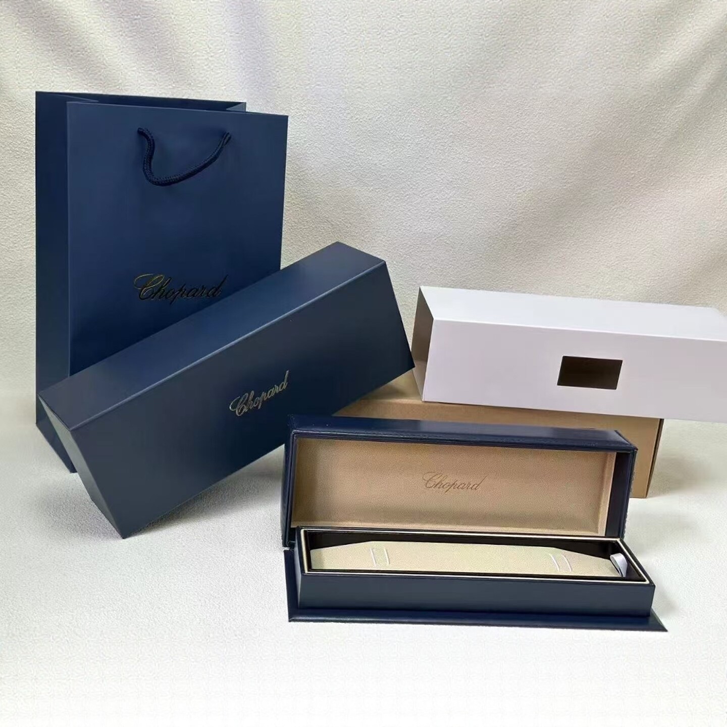 Chopard Watch Box Rectangular Watch Case Happy Diamonds Packaging Box Leather Gift Box Gift Box Watch Storage Box