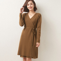 One-piece French temperament V-neck wool knitted dress female autumn and winter small slim tall waist sweater skirt