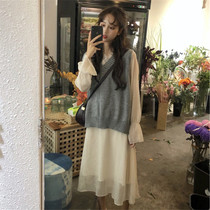 2022 Early autumn installation of the new female port Wind retro chic small fragrant wind name Yuanyuan Gas career Two sets for autumn and winter