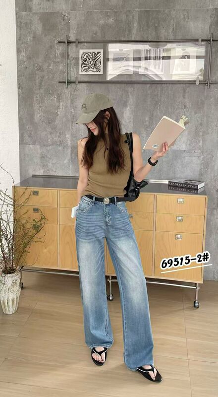 69515 Slimming Narrow Straight-Leg Pants