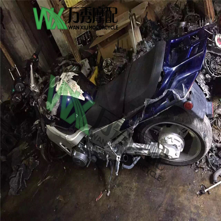 Yamaha FJR1300 bánh sau lốp sau phuộc phuộc rocker - Vành xe máy vành xe dream thái zin
