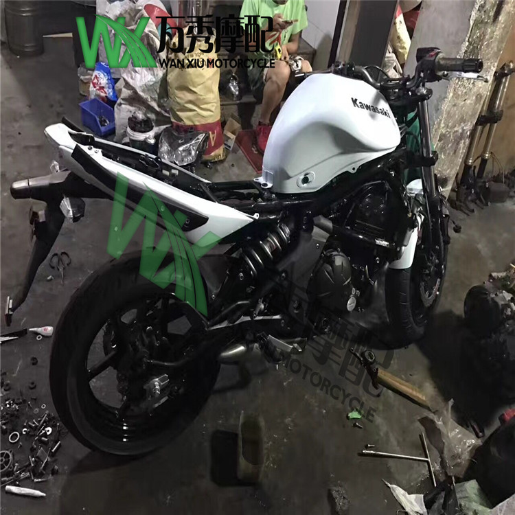 Kawasaki ER6N ER6F bánh sau trung tâm vành sau phanh đĩa caliper đệm cao su - Vành xe máy vành xe ba gác