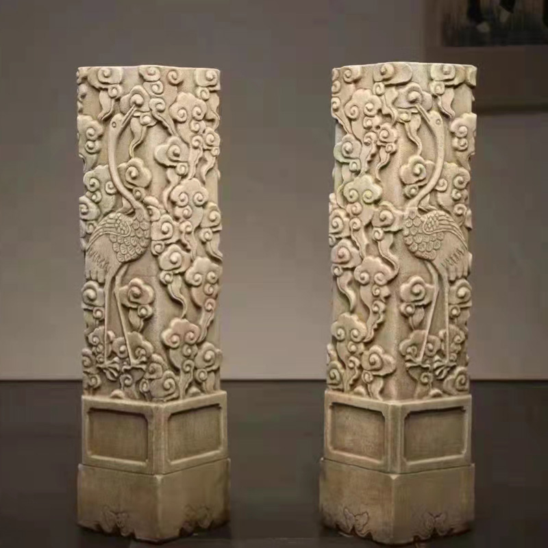 Natural white jade Xiangyun column antique stone carving stone column crane Fengshui column Chinese courtyard garden display decoration