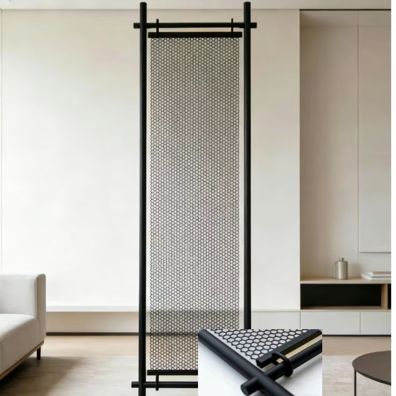 Industrial-Style Metal Grid Screen Partition, Light Luxury Entryway Partition for Living Room, Hotel Foyer, Hollow-Out Iron Art, Stainless Steel
