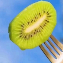 Shaanxi Eyebrow County Xu Fragrant Green Flesh Macaque Peach Origin Straight For Net Fruit Weighs 4 5 catties with a box of about 5 catties