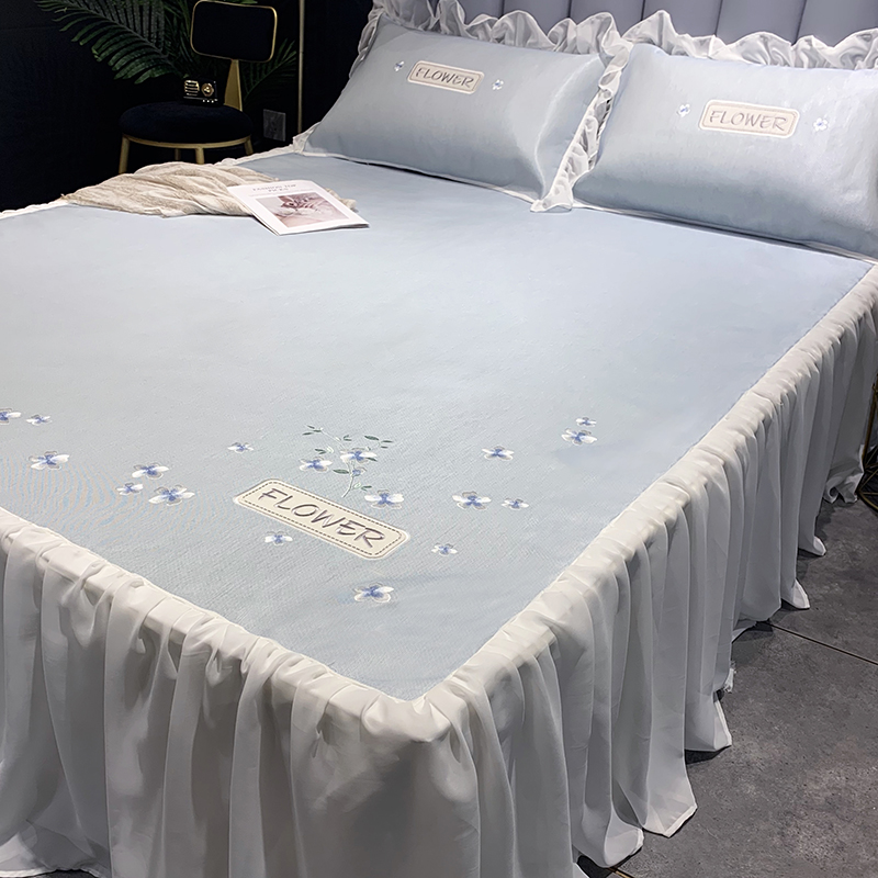 Ice silk cool bed skirt 2023 new high - end summer baby available household air conditioning soft seat three - piece folding