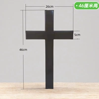 Черный, высота 46 см.