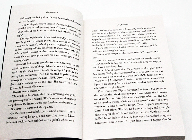 Anh Heroes gốc của Olympus cuốn sách 3 The Mark of Athena in Rick Riordan Percy Jackson Olympus bán chạy nhất cuốn tiểu thuyết thiếu niên anh hùng Athena