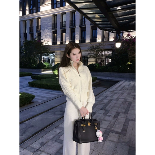 Наоао богатая женщина ежедневно осень и зимняя шляпа -Коллар двух версий клетчатого клетчатого свитера Кардигана Кардигана