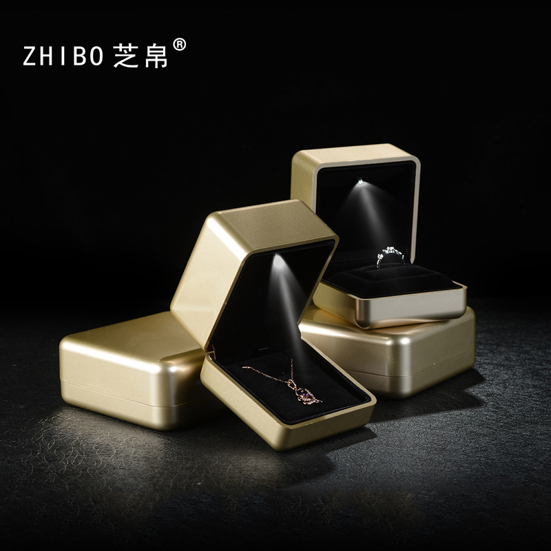 Boite à bijoux - Ref 3106137 Image 1