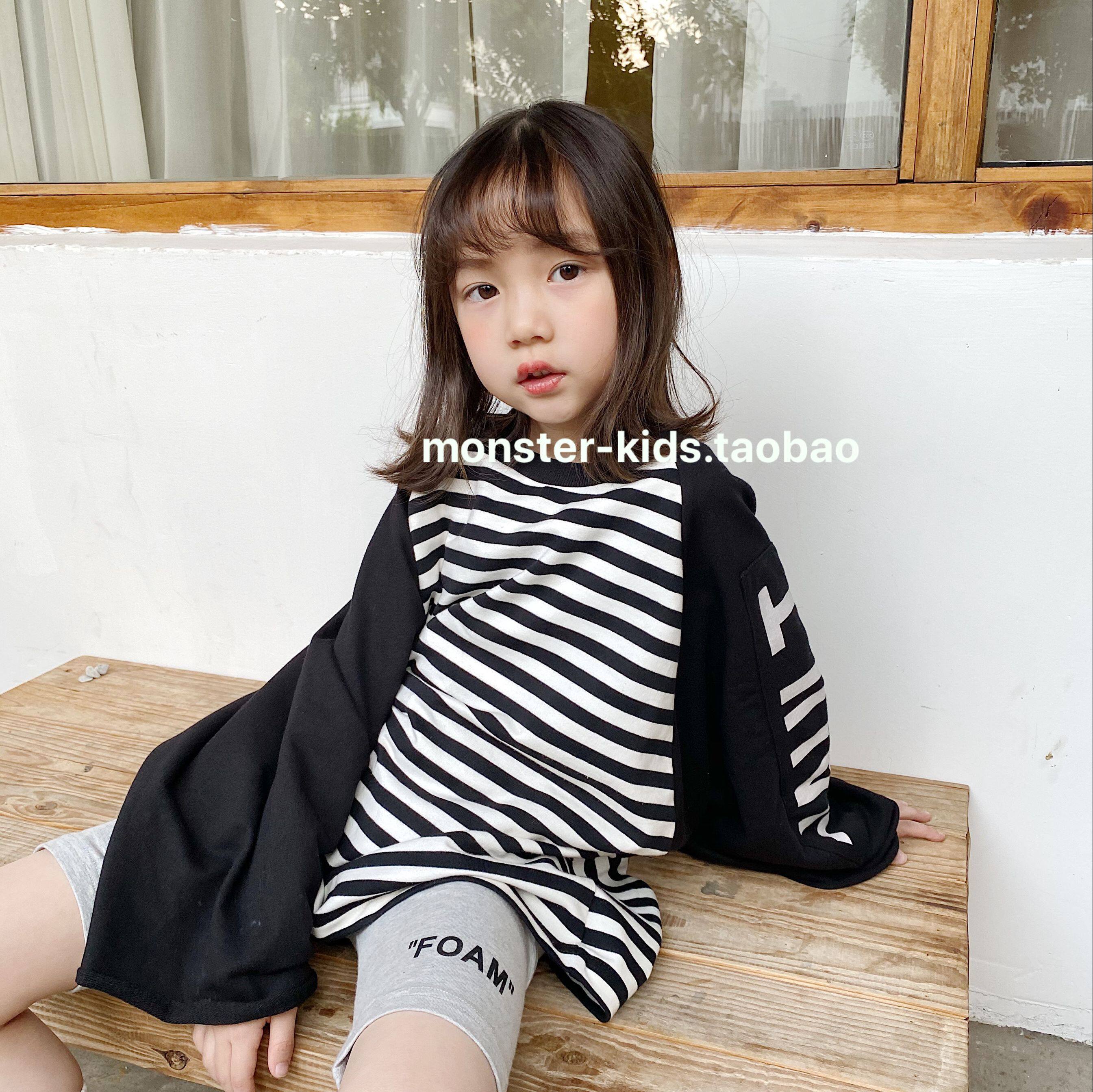 Monster 20's new sweater is wide and big, a sweater with no hemming, casual hip-hop collocation