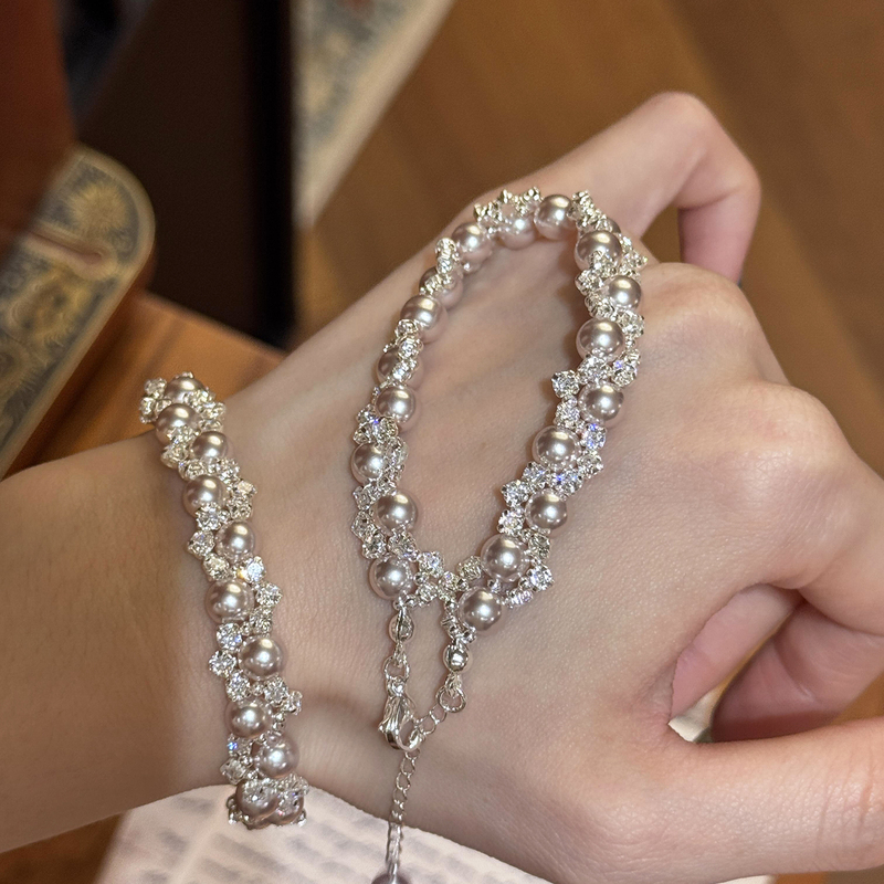 French-Style High-End Multi-Layered Damantha Rose Pearl Bracelet for Women, Light Luxury, Fashionable, Versatile, and Elegant, Enhances Complexion