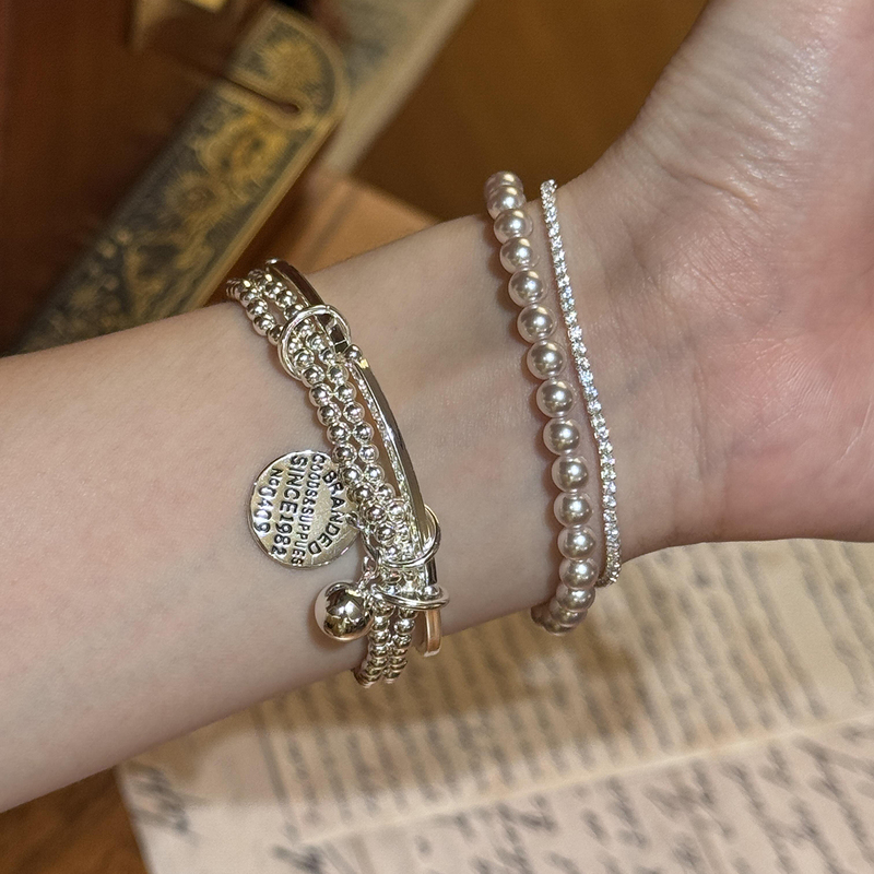 Korean Minimalist Style Multi-Layered Round Bead Pearl Bracelet for Women, Niche Design, Elastic Cord, Versatile High-End Jewelry