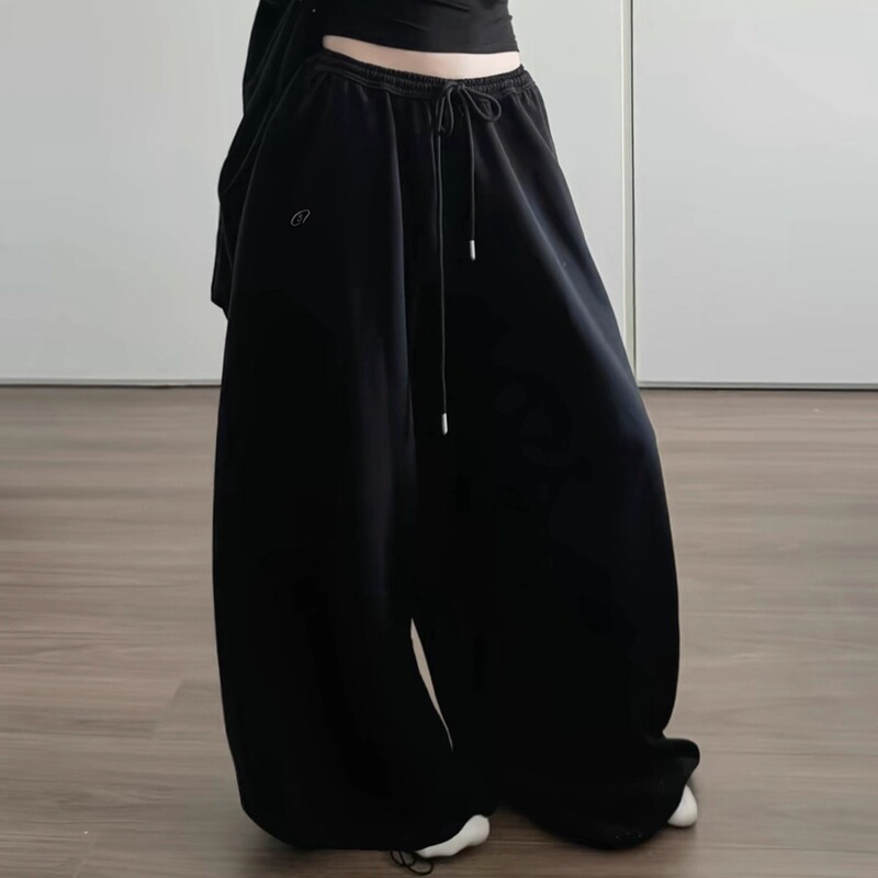 Strawberry Bear Black Design Elastic Waist Sweatpants American Casual Pants Lazy Style Drapey Sports Style Pants for Women