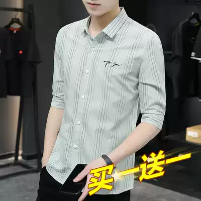 2021 summer thin striped shirt men's seven-point sleeve Korean trend slim handsome shirt men's middle sleeve top