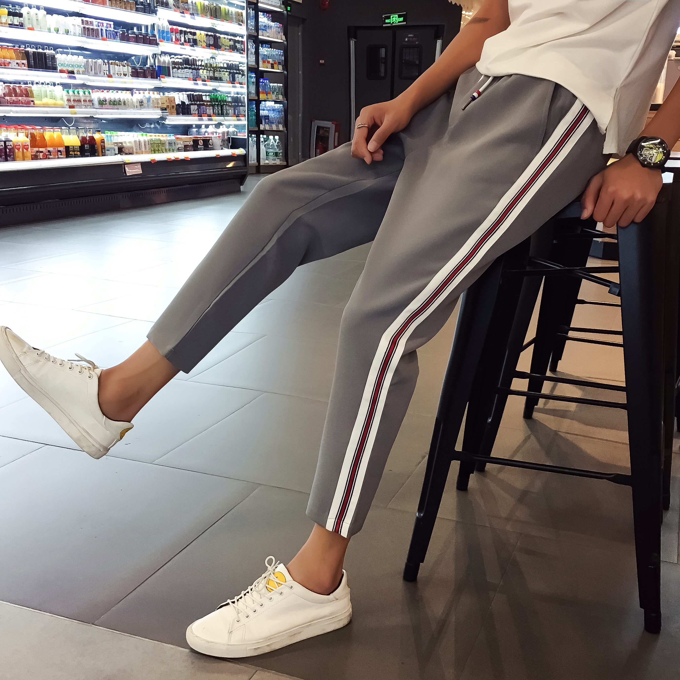 Summer casual small feet cheap sports pants Harlen nine trousers 10 - 20 yuan below 9 min men pants Han edition large