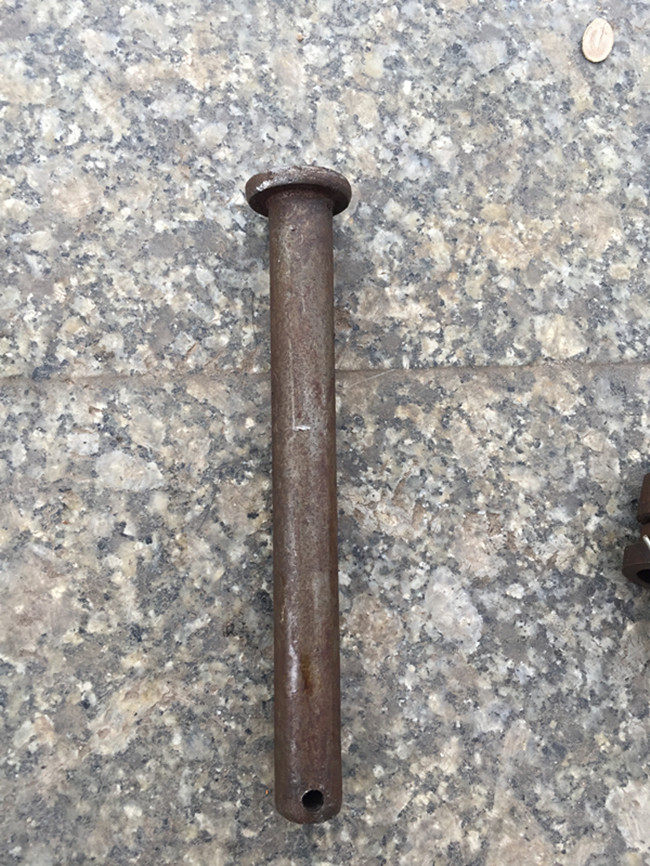 Wanzai 350 pulverizer Xiao shaft flat head with hole positioning pin with hole pin pin shaft accessories