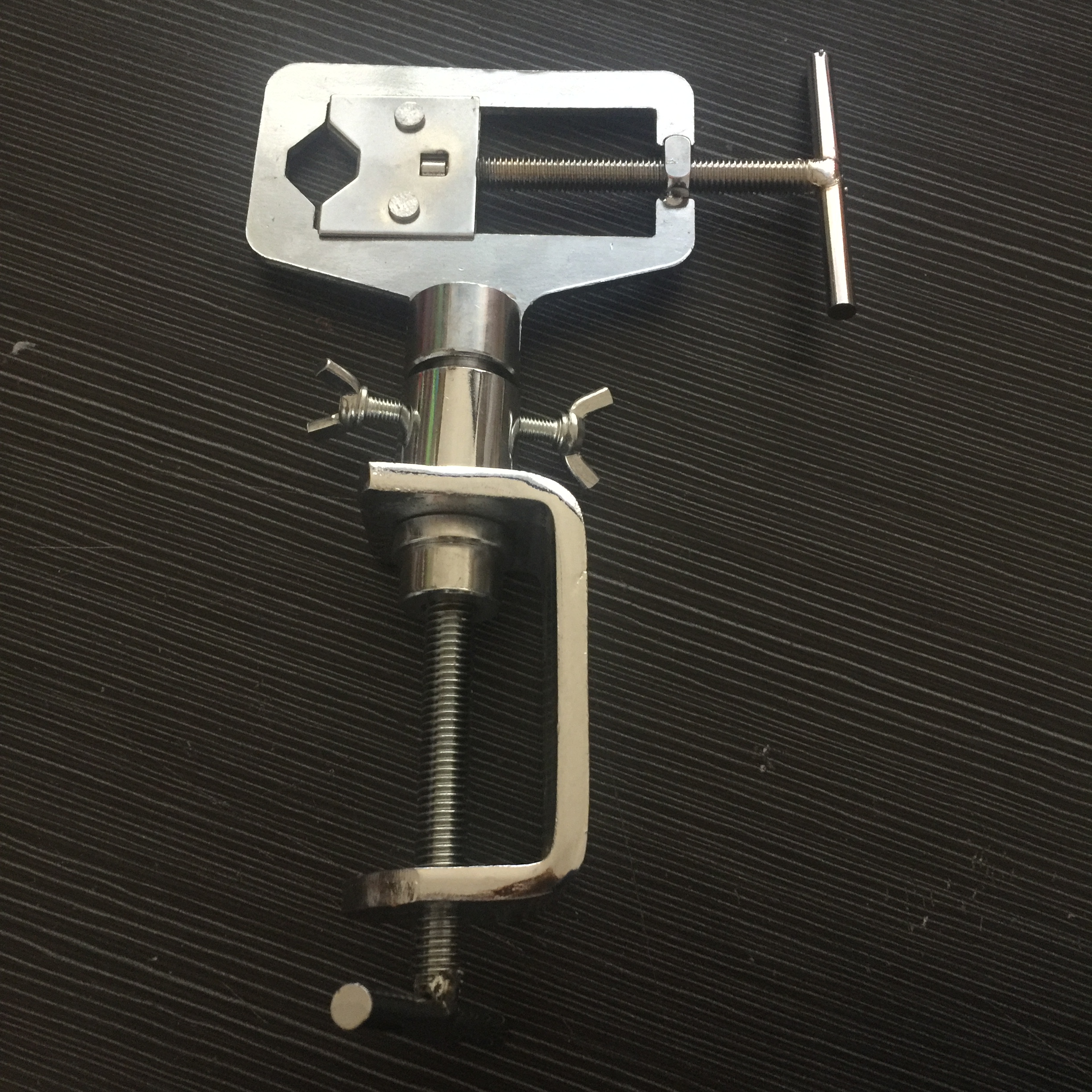 360-degree rotary training for a functional clamp