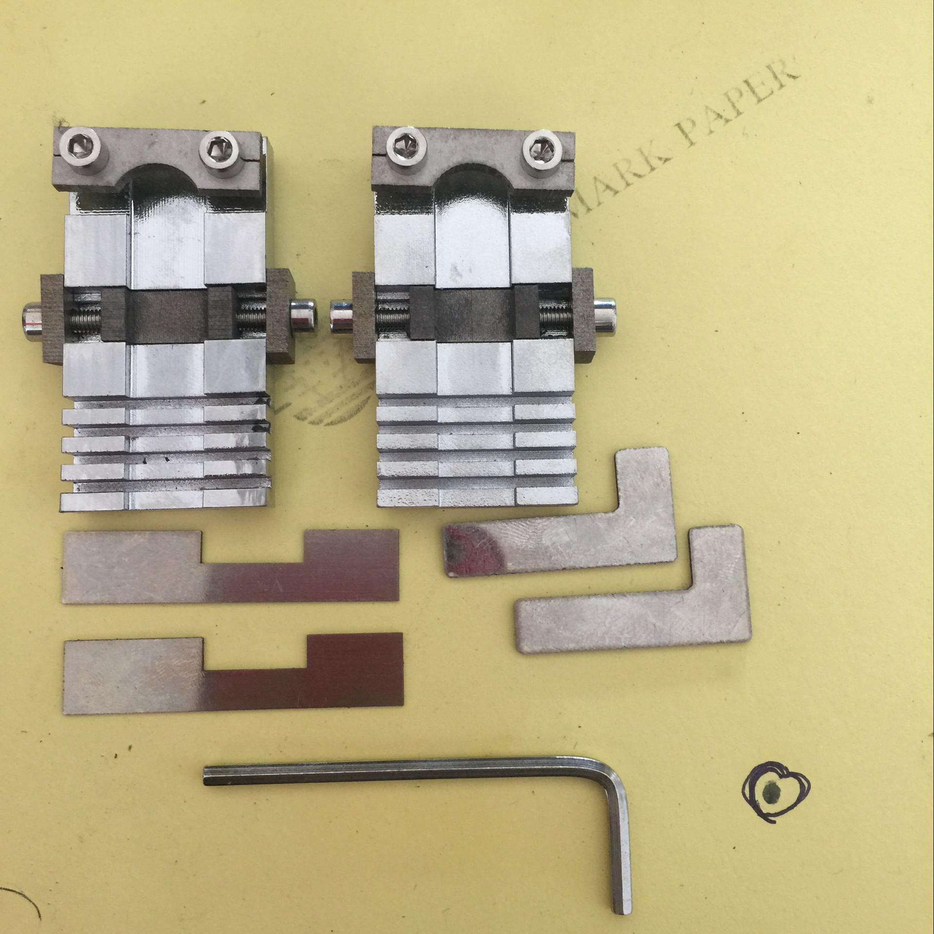 Versatile and versatile fixture locksmith supplies