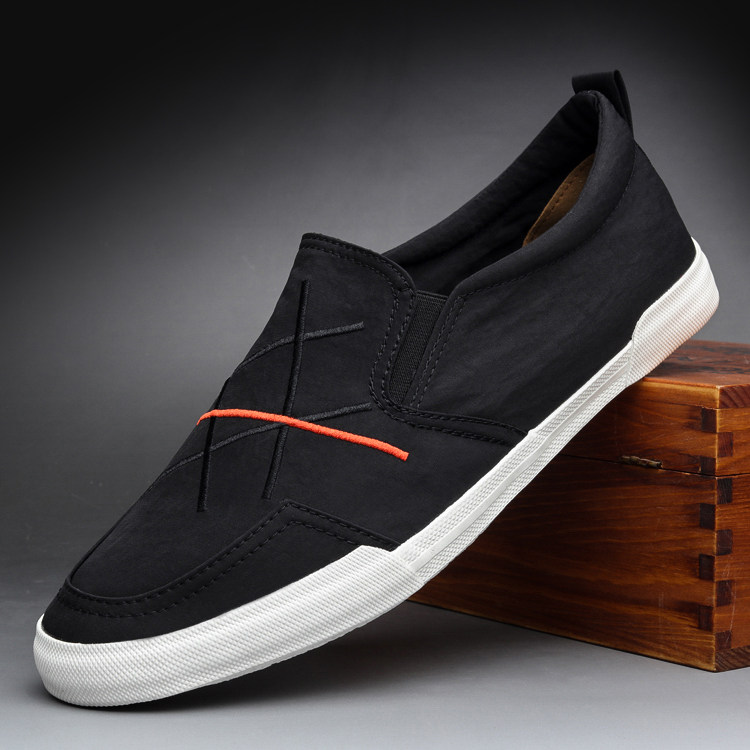 Men's shoes casual canvas shoes in 2023 new Korean version of soft - solid lazy shoes with a shoe