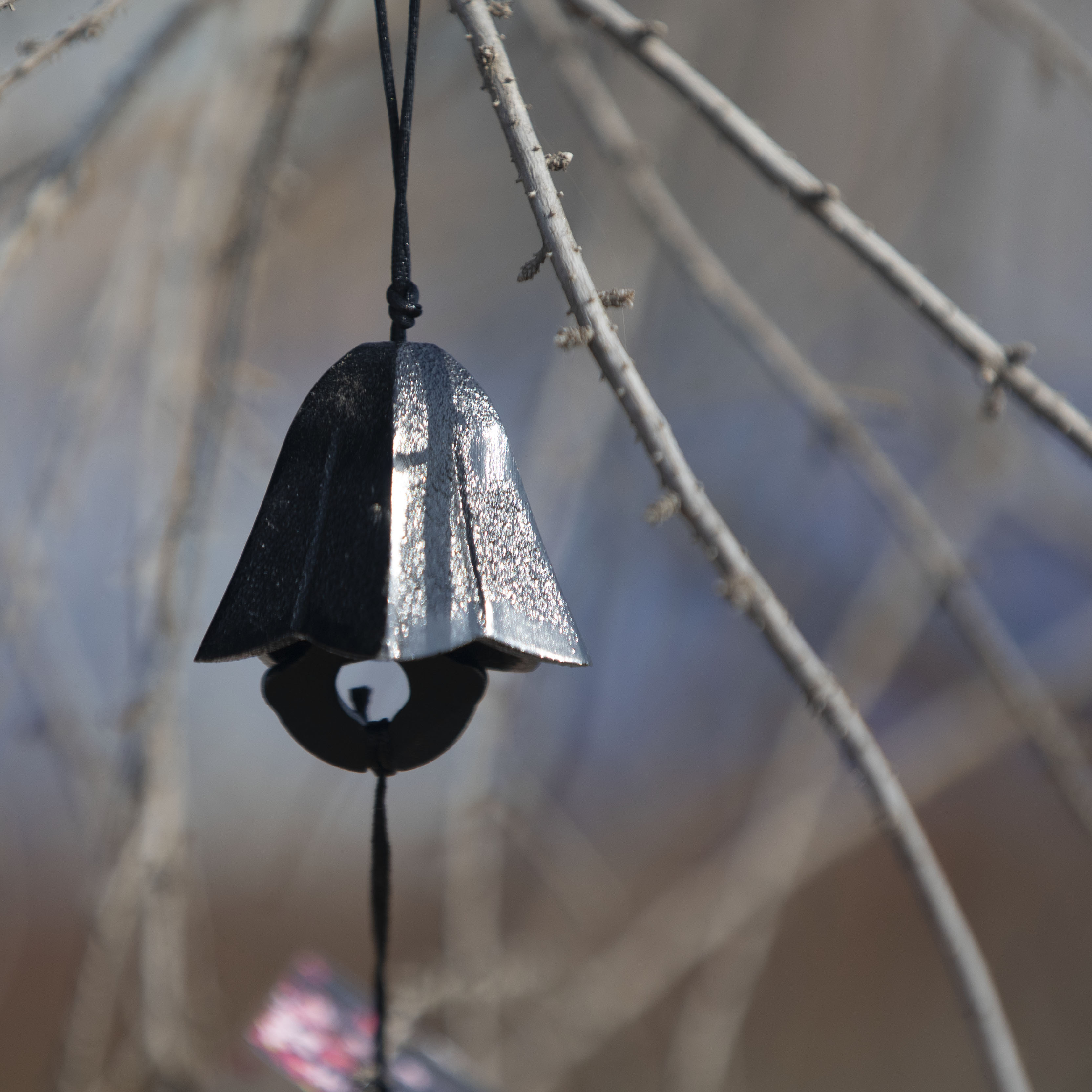 Japanese-style cast iron wind chime gentian metal Japanese ancient scenic spot balcony outdoor courtyard blessing hanging ornament bell