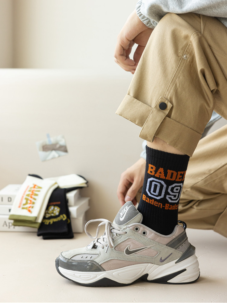 Socks for Boys, Autumn and Winter Mid-Calf Socks, Pure Cotton, Street Basketball Sports, Student Boys, Winter Letter Print, Youth Long Socks