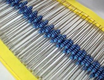 1 4W 270R 270 Euro 1% new copper foot metal film resistor 100 4 yuan