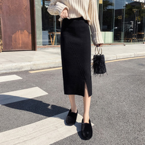 Knitted skirt womens autumn and winter 2020 new style with sweater mid-length retro high waist black split hip skirt