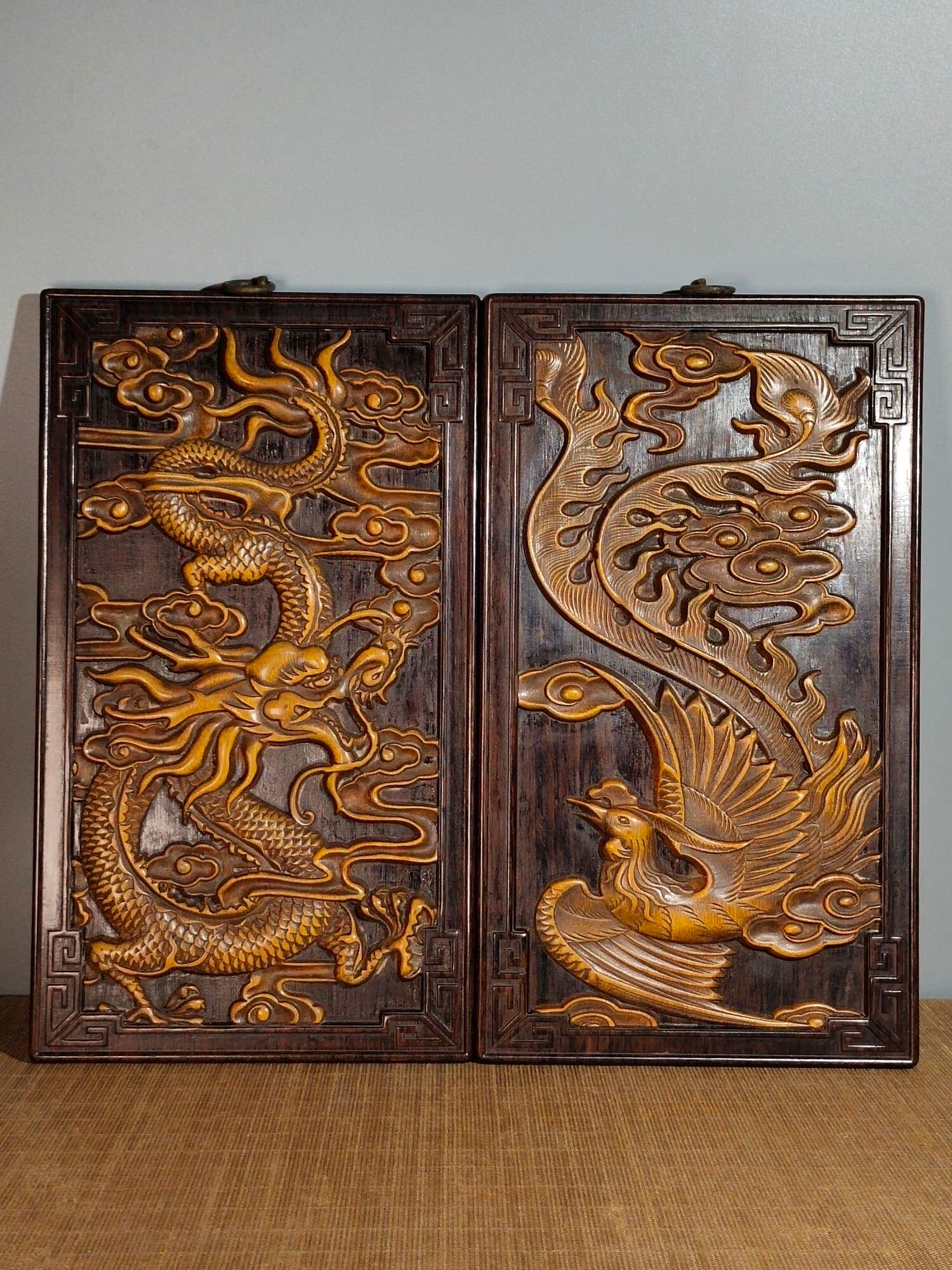 Ancient Play Miscellaneous Collection Wooden Ware Collection Treasured Sandalwood Inlaid Bamboo Spring High Relief Dragon Phoenix in Xiang Xiang Hung Screen Pendulum