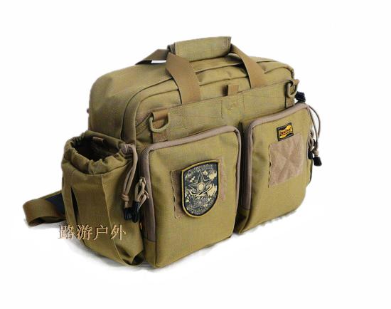 Road Tour A39 Quân Sự của Nam Giới Vai Máy Tính Xách Tay Ba Lô Ngoài Trời Postman Phim Tài Liệu Túi Nylon Quân Sự tui lv