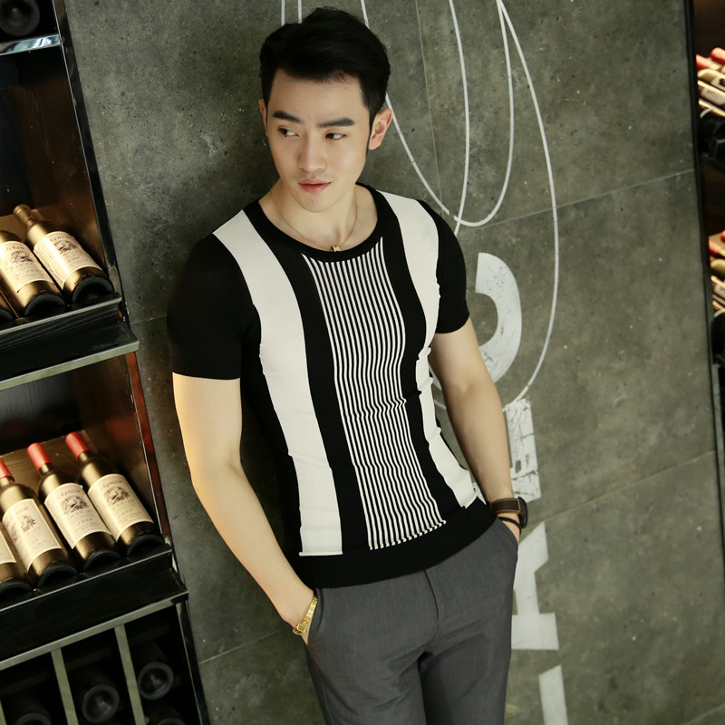 Nam ngắn tay áo len cổ tròn quần áo Slim nam mùa hè ăn mặc Hàn Quốc phù hợp với màu sắc t-shirt thoáng khí xu hướng của nam giới áo len