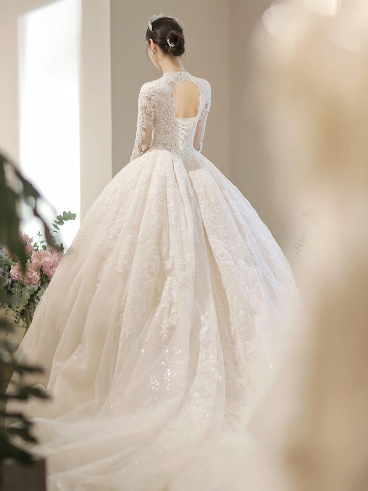  XL+White trailer wedding dress 