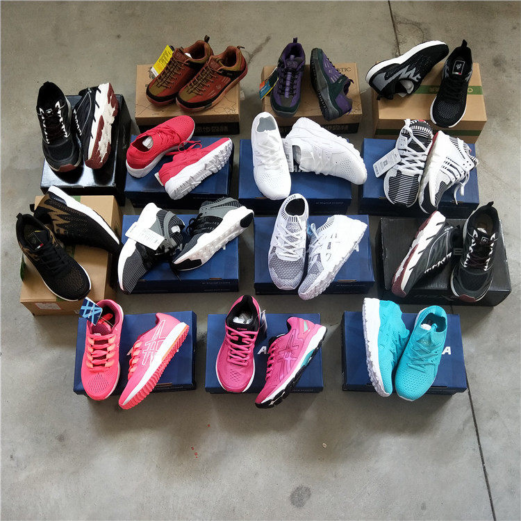 Sports Shoes Outdoor Climbing Shoes Men And Women Casual Running Shoes Fitness Hiking Shoes Students Knit Light Parenting Shoes