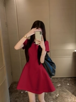 Красный, короткий, короткий рукав