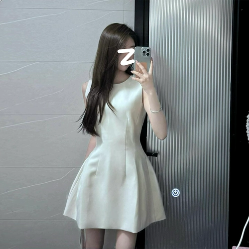 Белый летний жилет без рукавов, небольшой приталенный корсет, белая юбка, подходит для подростков, по фигуре